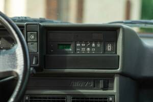 Image 42/45 of Alfa Romeo 75 1.6 (1991)