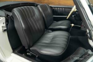 Image 7/19 of Mercedes-Benz 190 SL (1962)