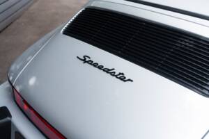 Image 30/68 of Porsche 911 Speedster 3.2 (1989)