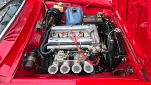 Image 8/34 of Alfa Romeo 1750 GT Veloce (1969)