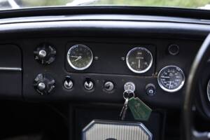 Bild 50/50 von MG MGB GT (1967)