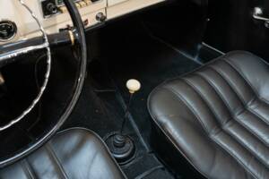 Bild 26/27 von Mercedes-Benz 190 SL (1961)