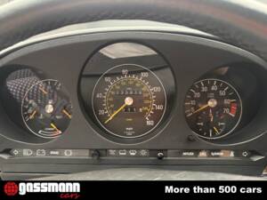 Image 11/15 of Mercedes-Benz 300 SL (1985)