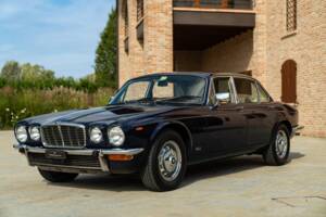 Bild 1/50 von Jaguar XJ 4.2 (1978)