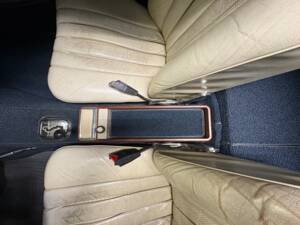 Image 36/38 de Mercedes-Benz 280 SL (1970)