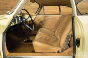 Immagine 12/19 di Porsche 356 B 1600 Super Karmann-Hardtop (1961)