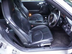 Bild 9/17 von Porsche 911 Carrera S (2006)