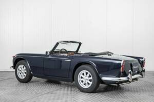 Image 6/50 of Triumph TR 4A (1967)