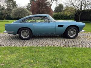 Afbeelding 10/30 van Aston Martin DB 4 (1959)