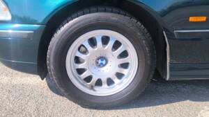 Afbeelding 12/42 van BMW 520i (1998)