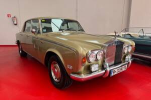 Image 1/23 of Rolls-Royce Silver Shadow I (1975)