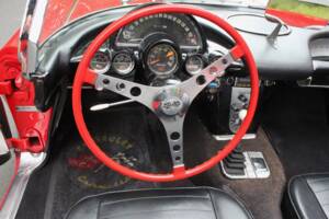 Image 10/21 of Chevrolet Corvette (1959)