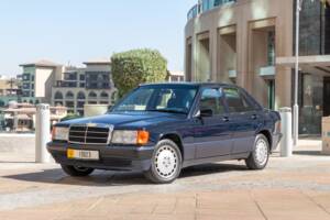 Bild 5/69 von Mercedes-Benz 190 E (1988)