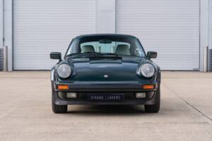 Image 2/52 of Porsche 911 Carrera 3.2 (1989)