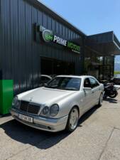 Bild 4/4 von Mercedes-Benz E 50 AMG (1997)