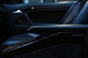 Image 74/100 of Mercedes-Benz SL 600 (1998)