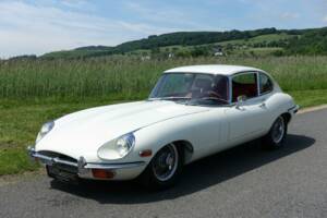 Image 1/39 de Jaguar XK-E (2+2) (1970)