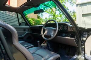 Bild 50/62 von Porsche 911 Carrera 4 (1996)