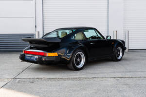 Image 7/67 de Porsche 911 Turbo 3.3 (1986)