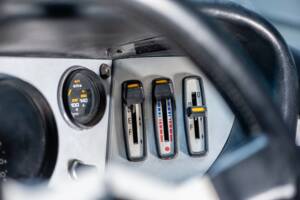 Image 24/50 of Ferrari Dino 308 GT4 (1977)