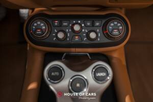 Image 22/25 of Ferrari California 30 (2012)