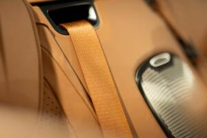 Bild 28/51 von Aston Martin DB12 Volante (2024)