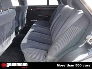 Afbeelding 12/15 van Mercedes-Benz 560 SEL (1990)