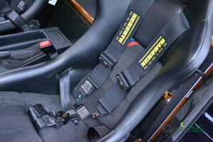 Image 19/50 of BMW 323i (1998)