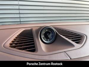 Imagen 24/31 de Porsche Macan (2026)