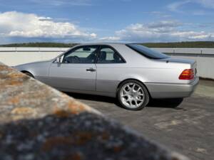 Image 10/25 of Mercedes-Benz S 500 Coupé (1994)
