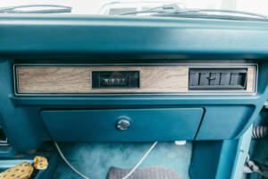 Bild 52/102 von Ford Mustang II Ghia 170 (1976)