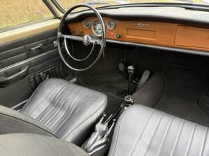Afbeelding 7/28 van Volkswagen Karmann Ghia 1600 (1971)