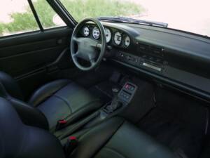Image 22/42 of Porsche 911 Carrera (1900)