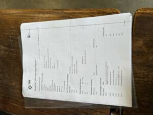 Bild 39/79 von Mercedes-Benz 200 CE (1993)