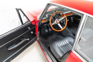 Bild 6/32 von Alfa Romeo Giulia 1600 GT Junior (1972)