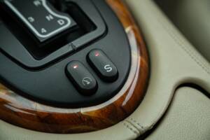 Bild 44/50 von Jaguar XK8 4.0 (2006)