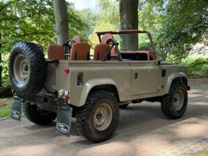 Bild 7/44 von Land Rover Defender 90 Td5 (1999)