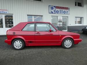 Bild 7/23 von Volkswagen Golf I Cabrio 1.8 (1990)