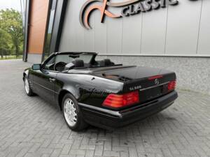 Image 10/50 de Mercedes-Benz SL 600 (1996)