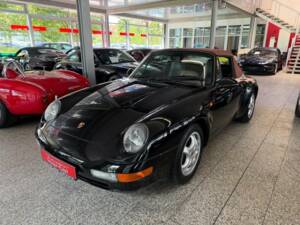 Image 29/39 of Porsche 911 Carrera (1997)