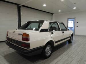 Image 4/14 de Alfa Romeo Giulietta 1.6 (1985)