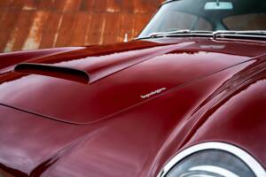 Bild 21/39 von Aston Martin DB 6 (1967)
