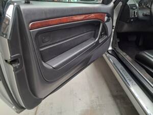 Image 23/50 of Mercedes-Benz SL 320 (1998)