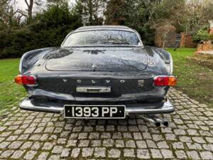 Image 14/28 of Volvo 1800 S (1965)