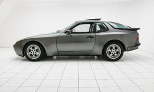 Bild 2/19 von Porsche 944 Turbo (1988)
