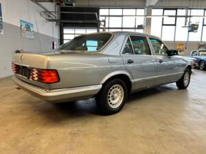 Image 6/64 of Mercedes-Benz 280 SE (1983)