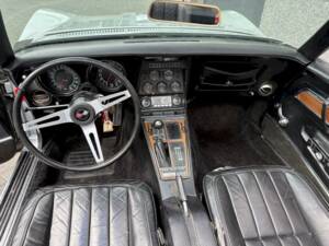 Image 13/36 of Chevrolet Corvette Stingray (1970)