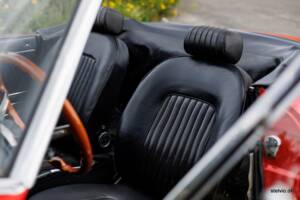 Image 28/44 of Alfa Romeo 1750 Spider Veloce (1969)