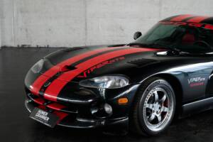 Image 3/50 of Dodge Viper GTS (2005)