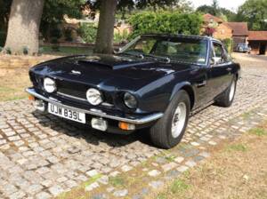 Immagine 7/32 di Aston Martin V8 (1973)